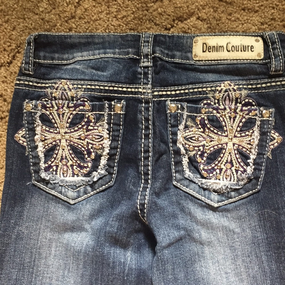 JEANS - Picture 2 of 3